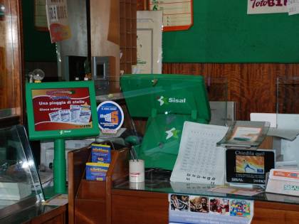 Ricco cinque nel Casertano: vinti 110mila euro al Superenalotto