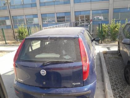 All'ospedale del Mare il parcheggio selvaggio toglie i posti ai disabili