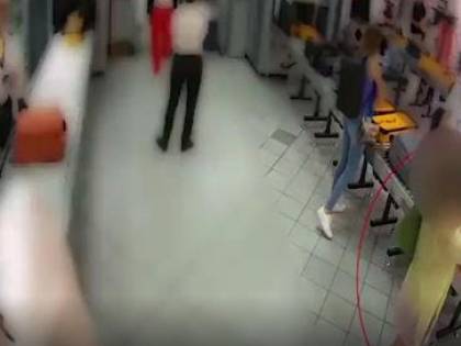 Torino, ruba Rolex e bracciale all’aeroporto: imprenditrice beccata dalle telecamere
