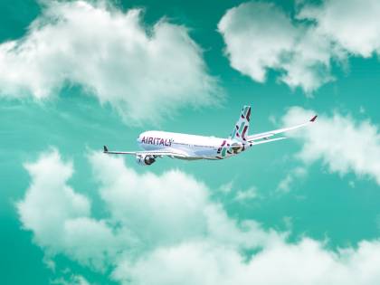 Olbia, paura in volo: atterraggio di emergenza per un aereo Air Italy