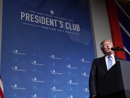 Trump ha l'ok della Corte: può usare i fondi federali per il muro