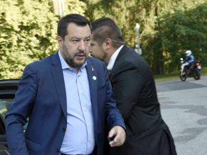 Cresce la fiducia nella Lega: "Salvini unico a comandare"