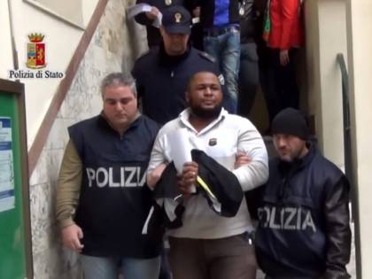 I clan della mafia nigeriana dietro il traffico dei migranti