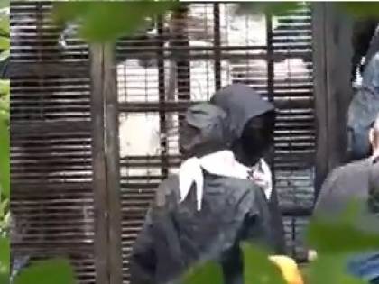 Tensioni alla marcia No Tav: sassi agli agenti: 40 denunce