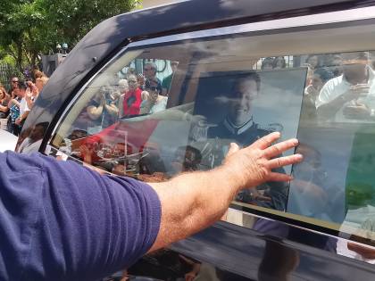 L'appello disperato della cugina del carabiniere morto: "Vogliamo giustizia"