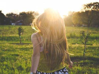 Come proteggere i capelli dal sole