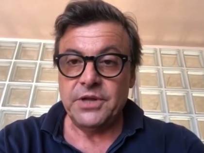 Calenda: "Una parte del Pd non vuole che il governo cada"