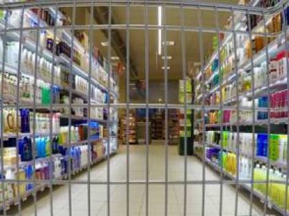 Ladre romene rubano al Carrefour e nascondo refurtiva nel passeggino