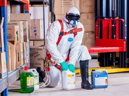 "Sei lenta". L'operaia viene multata ma vince la causa