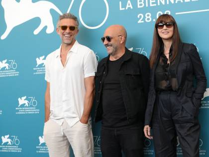A Venezia trionfa l'amore. Quali sono le coppie più belle del Lido?