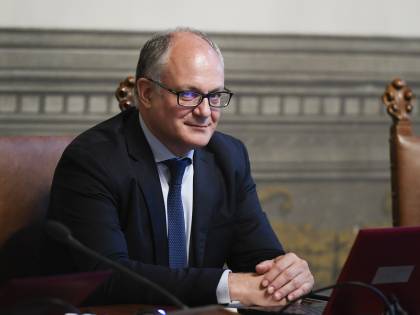 Gualtieri: "Salvini ha aperto la crisi perchè non era in grado di affrontare la manovra economica"