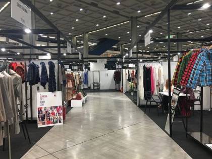 TheOneMilano, l'haut-à-porter diventa anche "seasonless" e rivisita i canoni estetici della moda donna