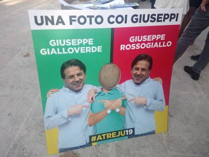 Ad Atreju il premier Conte in versione double face
