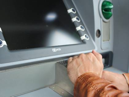 Banche, nuovo contratto con stipendi più generosi ma la partita non è chiusa