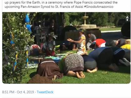 Bux: "Nei giardini vaticani si sono inchinati ad una nuova divinità"