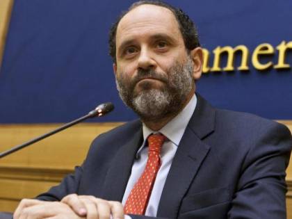 Palermo, chiesti 4 anni per l'ex pm Ingroia: è accusato di peculato