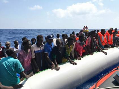 Nigeria, ora un vescovo si schiera per i muri anti-immigrazione