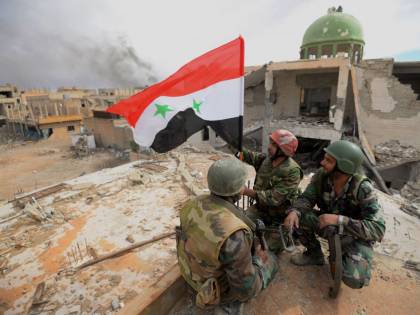 Siria, l'esercito di Damasco avanza verso nord: "Fermeremo aggressione turca"