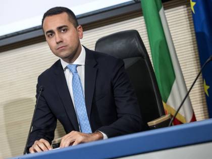 Siria, Roma blocca l'export di armi verso la Turchia. Ma non ci sarà "l'embargo europeo"