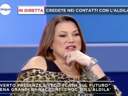 Serena Grandi: "C'è troppa delinquenza, voterò per la Borgonzoni"