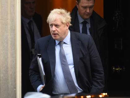 Brexit, Parlamento vota rinvio: Johnson duro: "Sarà no deal"