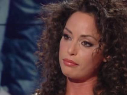 Raffaella Fico e gli insulti razzisti alla figlia Pia: "All’asilo le hanno detto 'negra di m...'"