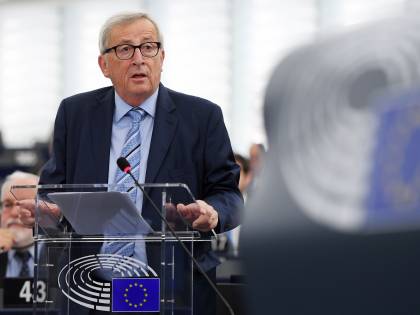 Le mani di Juncker sui soldi Ue: non ha mai lasciato il palazzo del potere
