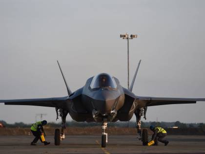 Una guerra interna alla Difesa: esplode il "caso" degli F-35B