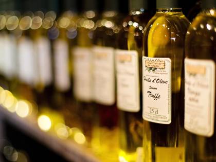 Olio d'oliva: prezzi a picco, piccoli produttori italiani infuriati