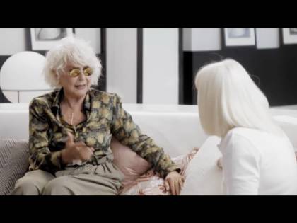 Loretta Goggi: "Con Raffaella Carrà non c'è mai stata rivalità"