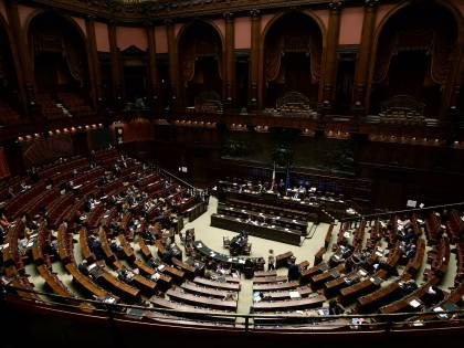 Quota 100 spacca il Parlamento: è guerra sulle pensioni
