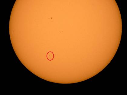 Il passaggio di Mercurio davanti al Sole: nasi all'insù alle 13.35
