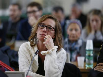 Libera espressione a intermittenza (grazie al Sistema)