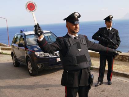Da Napoli a Zocca per vedere la casa di Vasco: denunciati