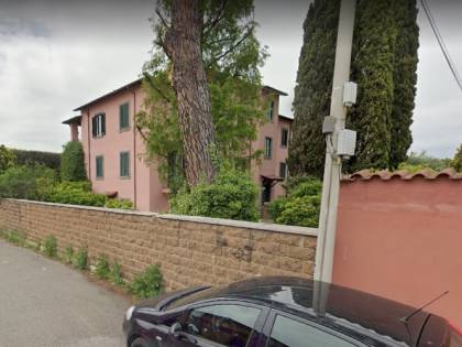 Rapine in villa a Roma: padre e figlio sequestrati in casa