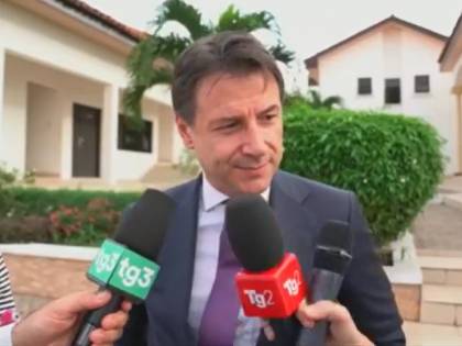 Mes, Conte attacca Salvini: "Ti querelo per calunnia"