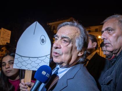 Il sindaco dei porti aperti chiude a chi vuol dar lavoro agli italiani