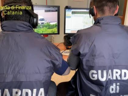 Fu fallimento "pilotato": in manette il presidente del call center Qè