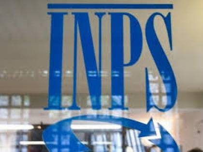 Inps chiede il risarcimento alle orfane del femminicidio. Interviene Mattarella
