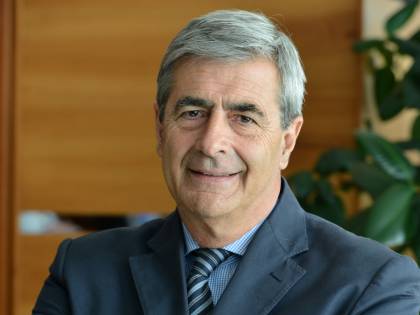 Valle d'Aosta, il presidente Fosson indagato per voto di scambio