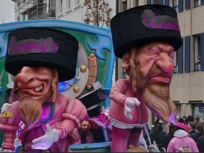 Belgio, per l'Unesco il carnevale di Aalst non è più patrimonio dell'umanità: è accusato di antisemitismo