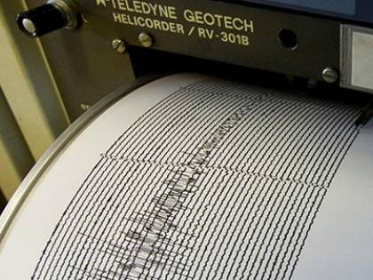 Calabria, panico per il terremoto: gente in strada malgrado il Coronavirus