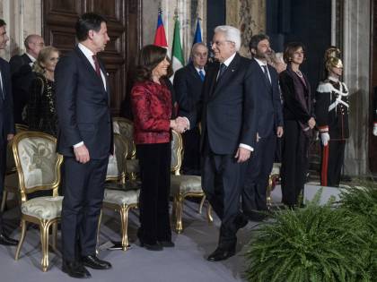 Il monito di Mattarella ai partiti: "Necessari rispetto e tolleranza. Primo nemico è il lavoro che manca"