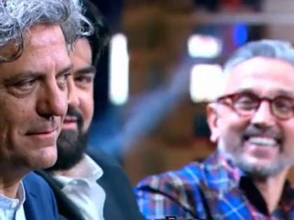 MasterChef, Giorgio Locatelli in imbarazzo per la concorrente: "Lo sa che è proprio bello?"
