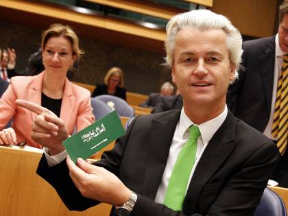Wilders attacca Rutte: "Regala soldi agli italiani"