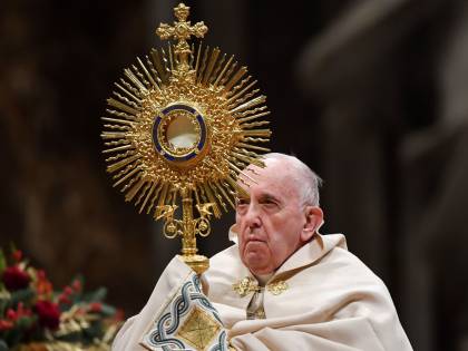 Quando Bergoglio disse: "Il celibato dei preti? Nelle località remote..."