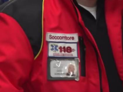 Crevalcore, operatore 118 preso a pugni da magrebino mentre lo aiuta