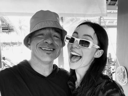 Aurora Ramazzotti si racconta: "Papà mi disse: 'Puoi fare quello che vuoi, prima devi studiare'"