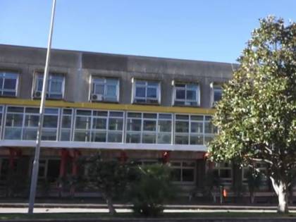Salerno, all’ospedale Ruggi un cingalese ferisce due vigilanti