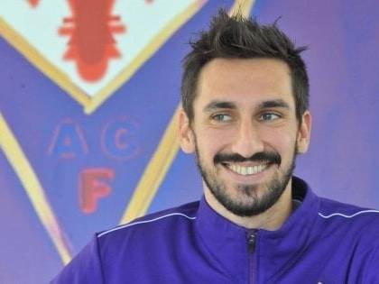 Davide Astori, il suo posto nello spogliatoio è ancora lì